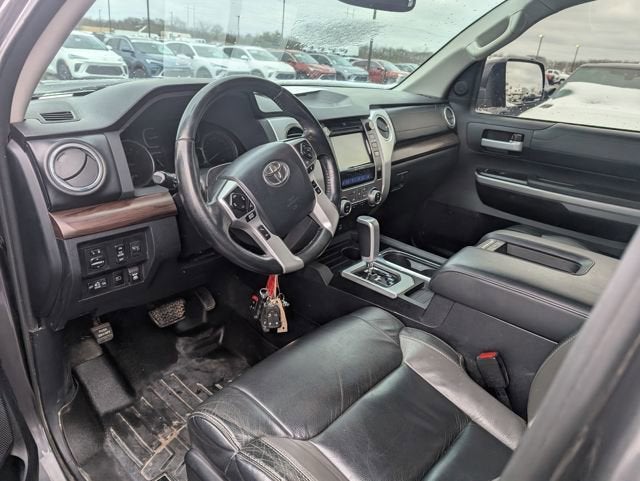 2019 Toyota Tundra 4WD SR5