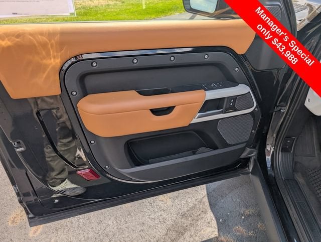2023 Land Rover Defender S