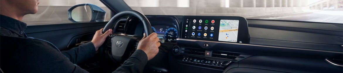 The dashboard of a 2025 Toyota Crown in Heath, OH
